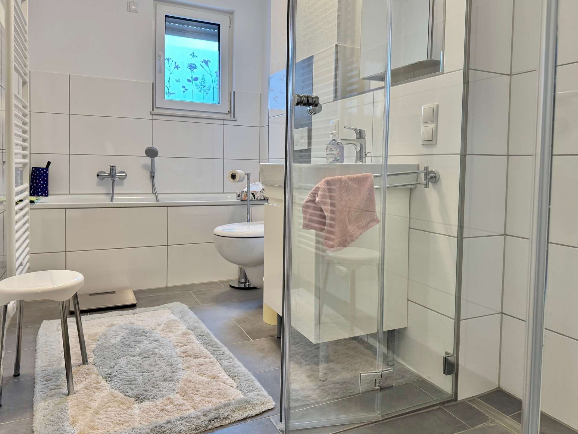 BARRIEREFREIE WOHNUNG IM L&Ouml;WENKARREE